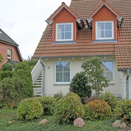 Apartment Haus Mühlenblick / 17 Ostseebad Kühlungsborn